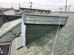 ドーマーの納まり