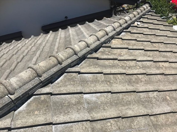 セメント瓦