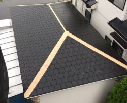 車庫屋根既存