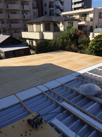 折板屋根