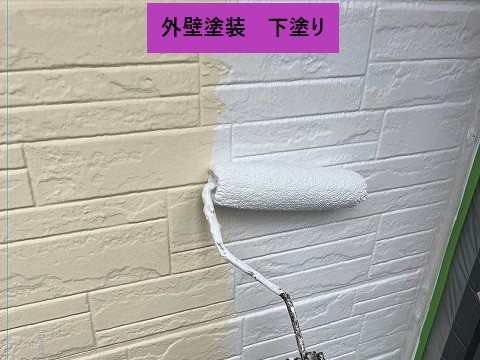 外壁塗装下塗り