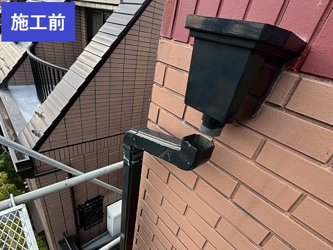 吉川市　雨樋ソケット補修施工前