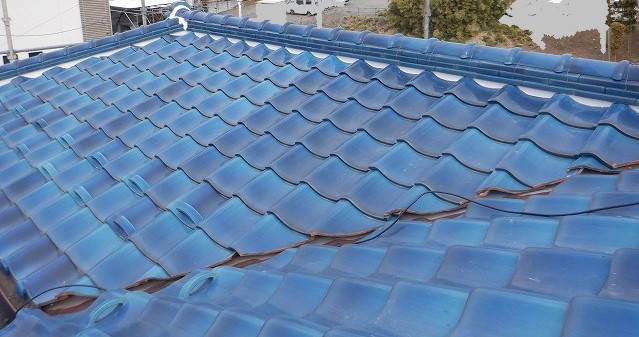 川口市で屋根の漆喰工事とサッシ廻りのシーリング工事を行ったお客様よりお声を頂きました
