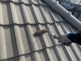 屋根中塗り工程2