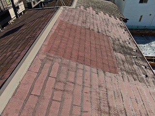 屋根上空写真