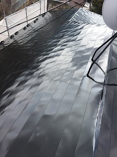 金属屋根塗装完工
