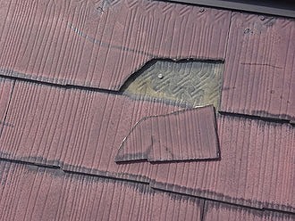 屋根破損